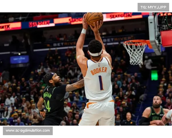 德文·布克:得分后卫在NBA赛场上的绝佳表现与精彩瞬间 德文·布克:得分后卫在NBA赛场上的绝佳表现与精彩瞬间